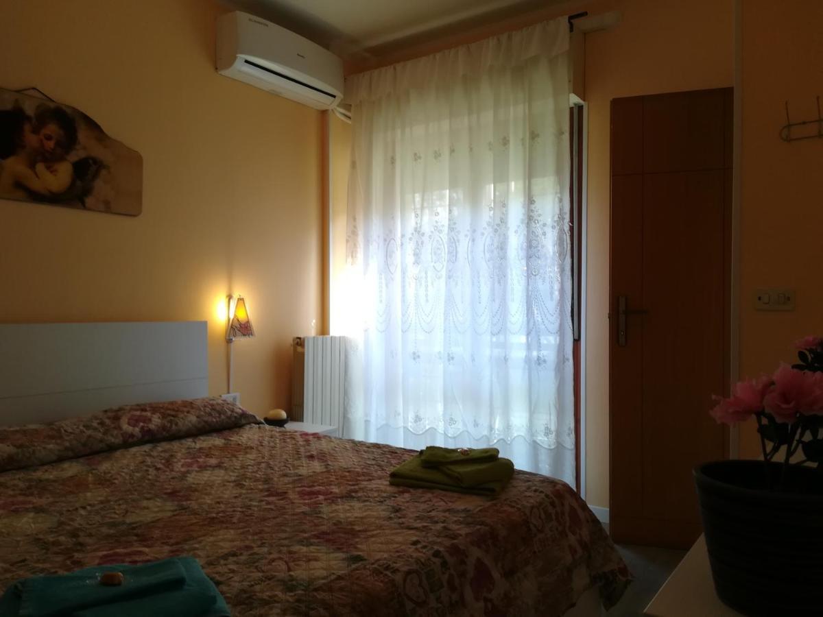 Il Girasole Di Ostia Lido di Ostia Exterior foto